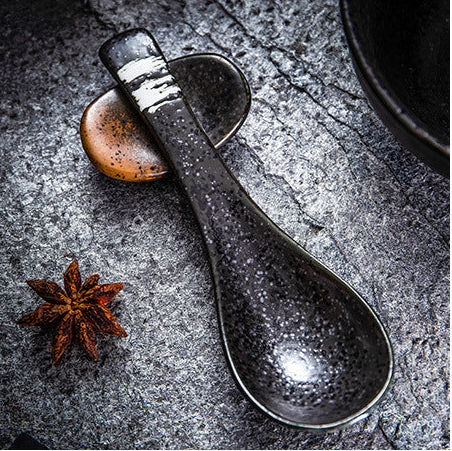 Cuillère à soupe de style japonais