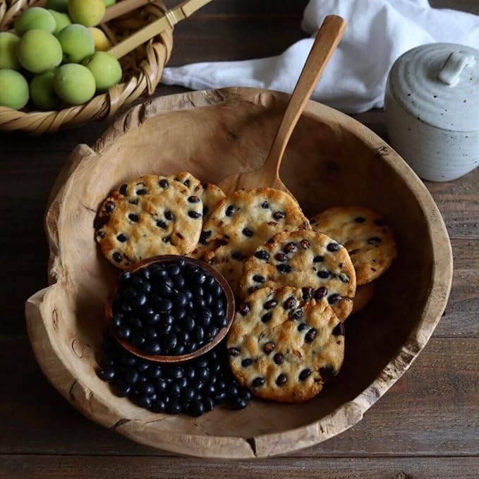 Iwatsuka Black Bean Senbei Rice Cracker (138.6G)