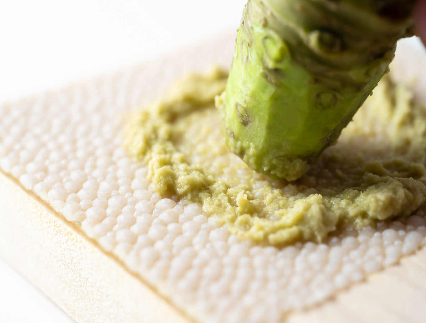 Râpe à wasabi japonaise en peau de requin