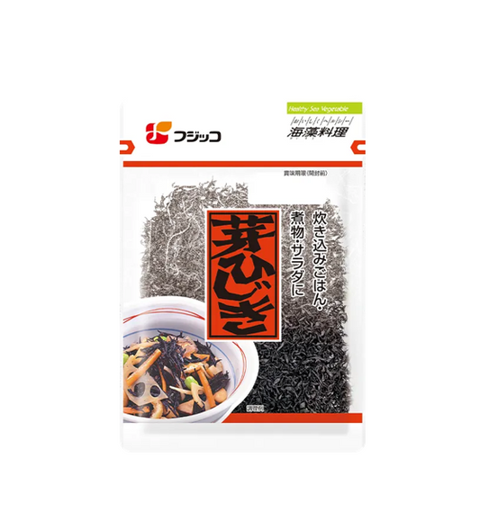 The front of the package of Fujicco Fukkura Hijiki Seaweed. The package is clear so you can see the thin, crunchy texture of the uncooked long flakes. 