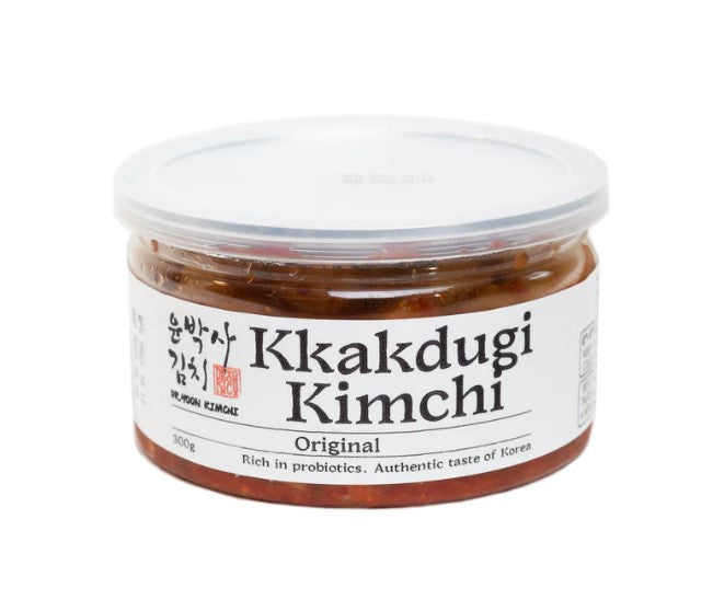 Dr Yoon Kkakdugi Kimchi Original (300G)