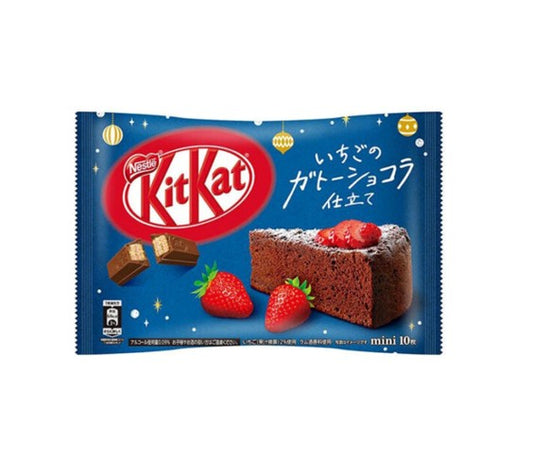 Gâteau au chocolat et aux fraises Kit Kat